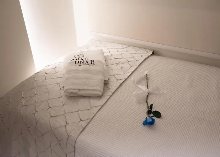 Onar Modern Luxury