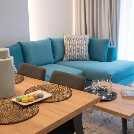Onar Modern Luxury